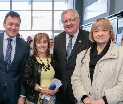 Intendente de San Lorenzo Leonardo Raimundo, Organizadora Nancy María Vilalta, Vicedecano José Rubén Repsys y la Secretaría del Cuerpo Consular de Rosario Rosa Ádám